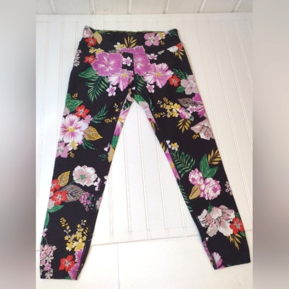 Calvin Klein women's floral print leggings size (M) - Picture 8 of 14